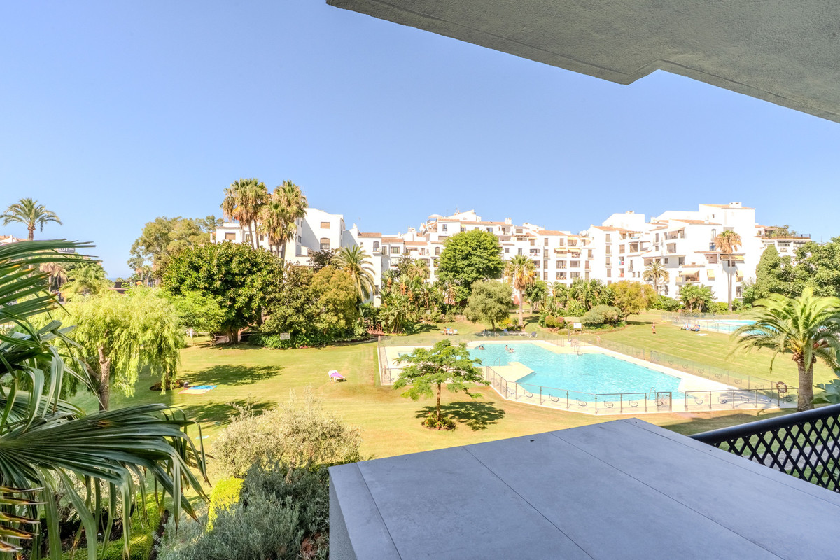 Appartement te koop in Puerto Banús | 2 slaapkamers H5461120