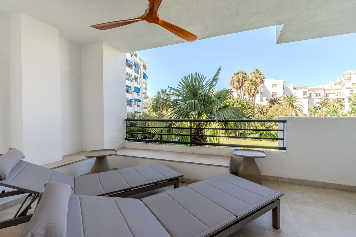 Appartement te koop in Puerto Banús | 2 slaapkamers H5461120