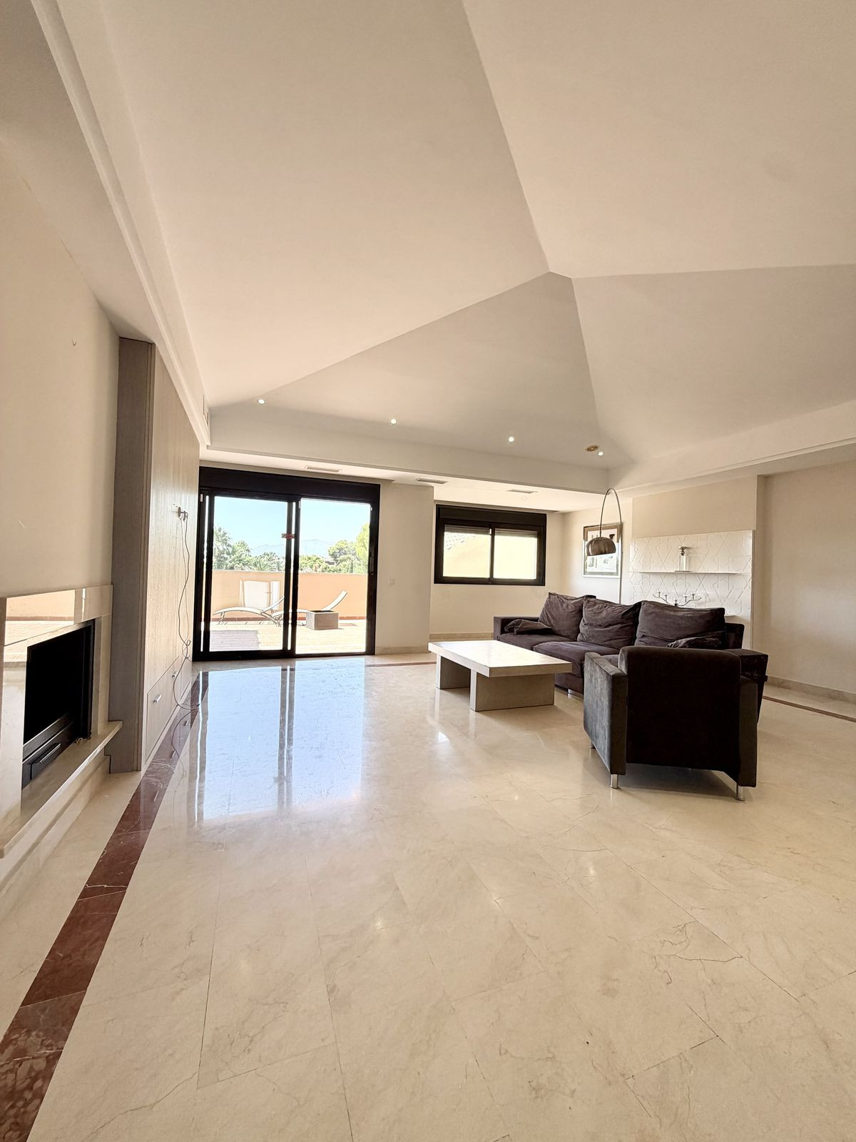 Appartement te koop in Puerto Banús | 2 slaapkamers H5461543