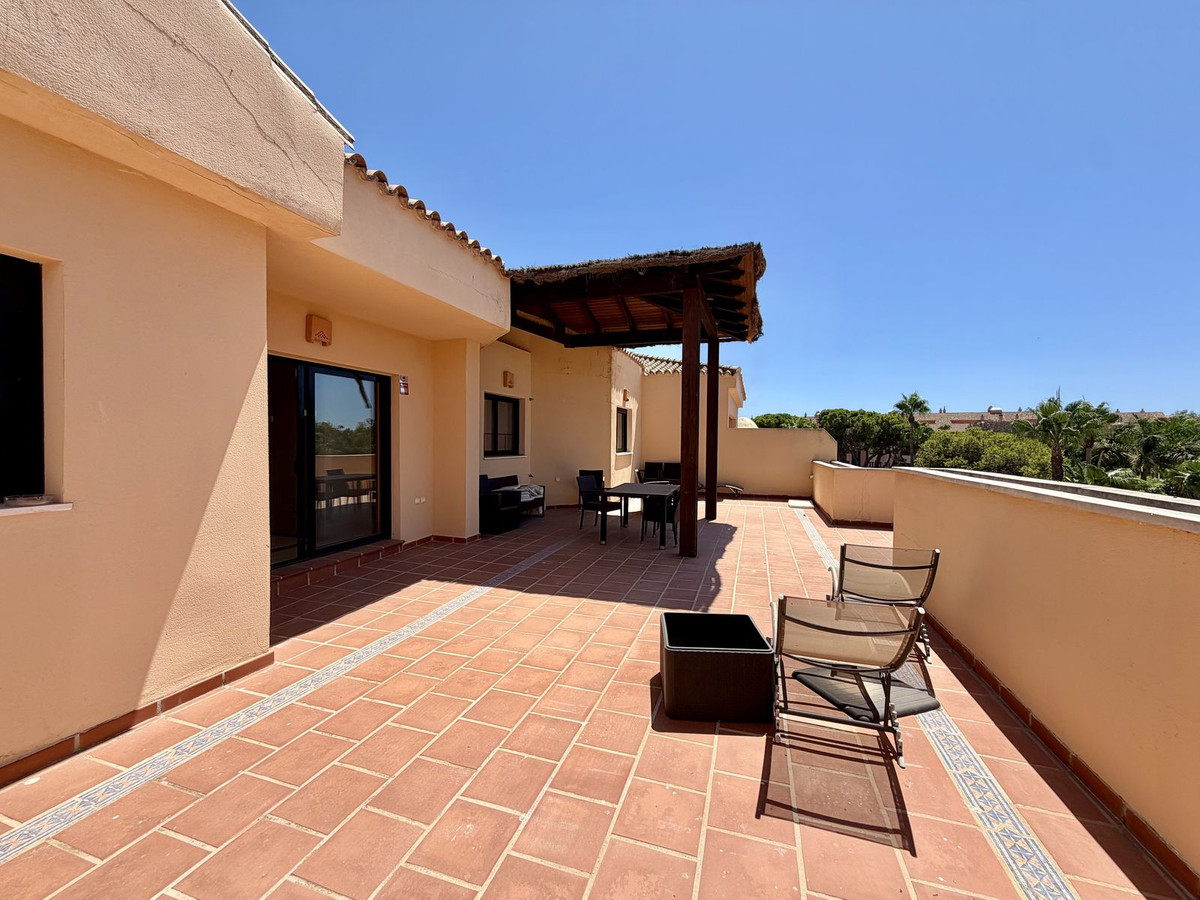 Appartement te koop in Puerto Banús | 2 slaapkamers H5461543