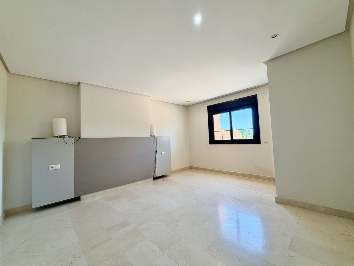 Appartement te koop in Puerto Banús | 2 slaapkamers H5461543