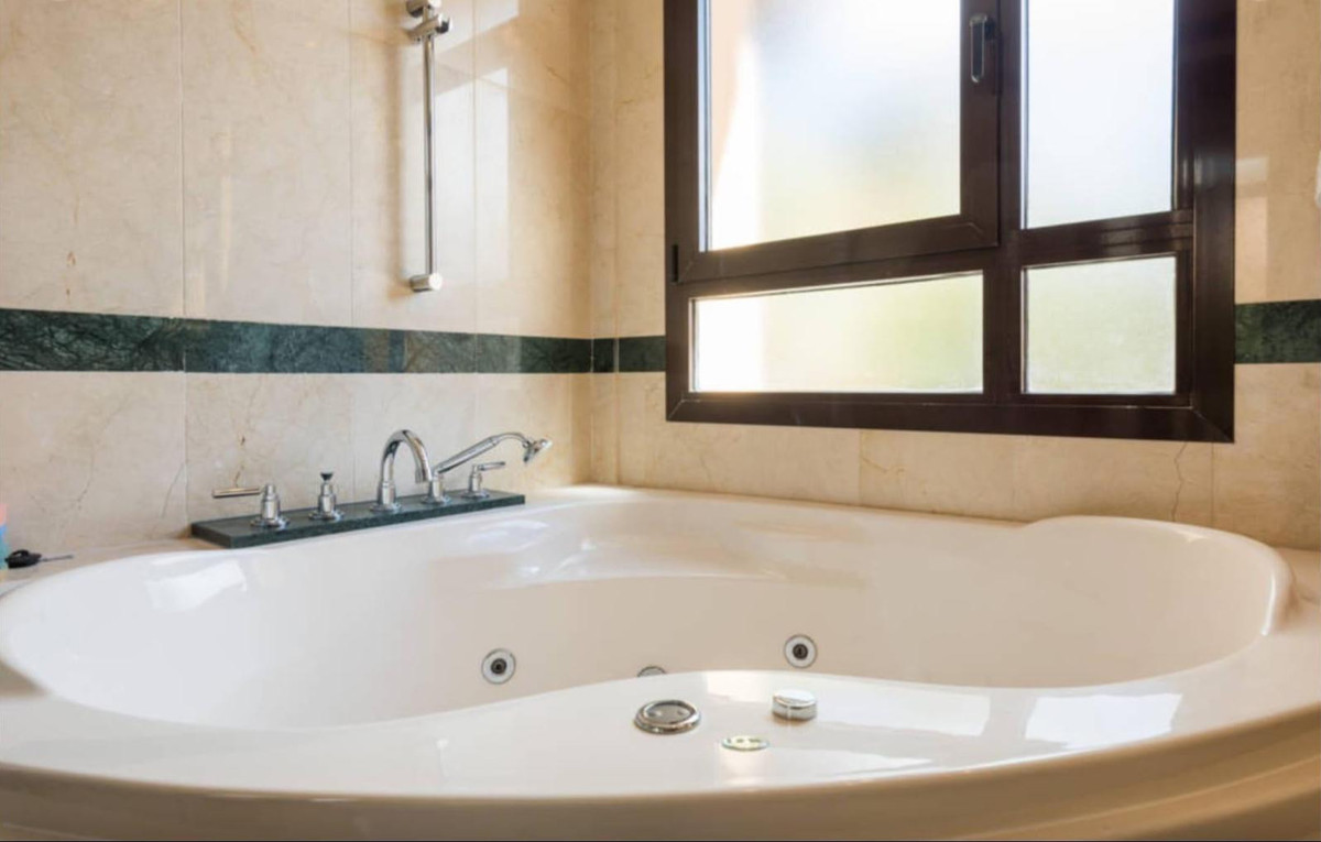 Appartement te koop in Puerto Banús | 3 slaapkamers H5462554