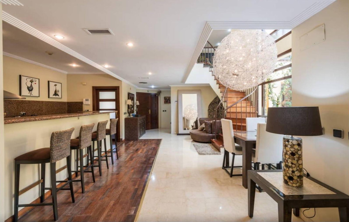Appartement te koop in Puerto Banús | 3 slaapkamers H5462554