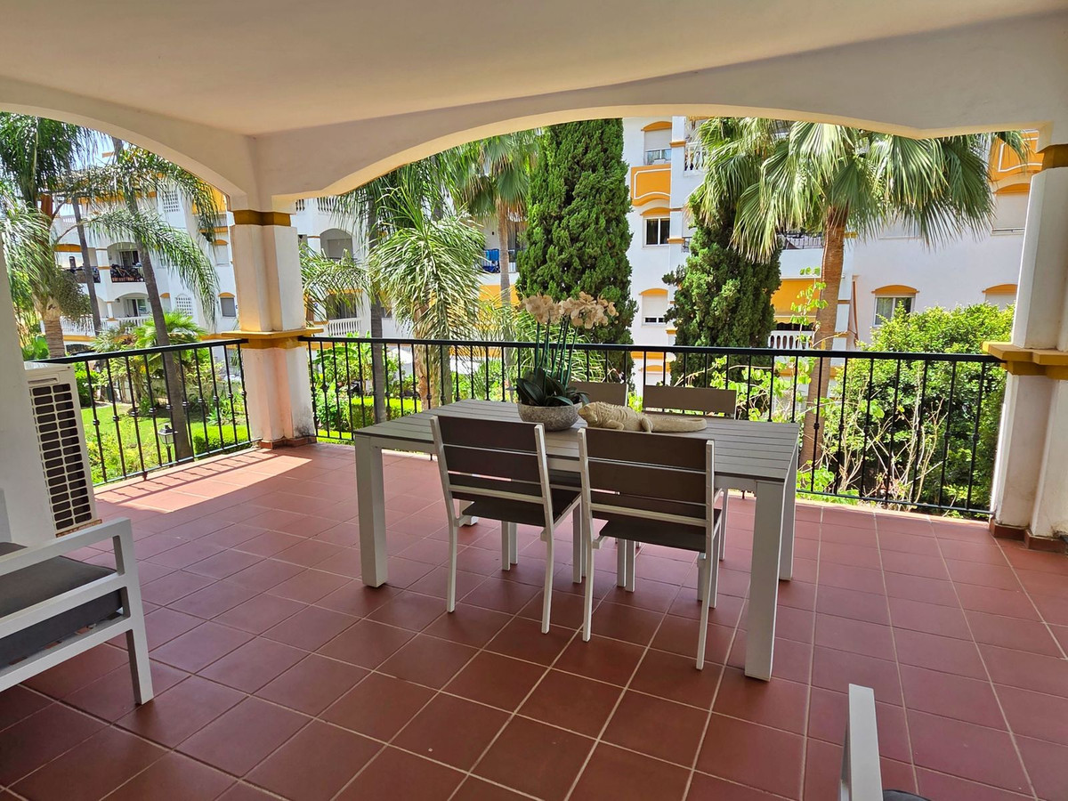 Appartement te koop in Puerto Banús | 2 slaapkamers H5462899