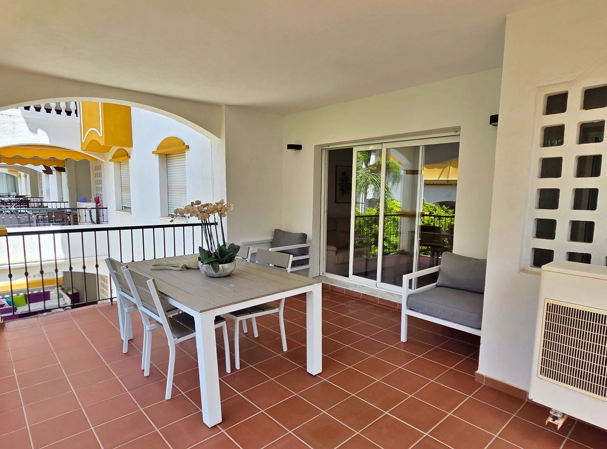 Appartement te koop in Puerto Banús | 2 slaapkamers H5462899