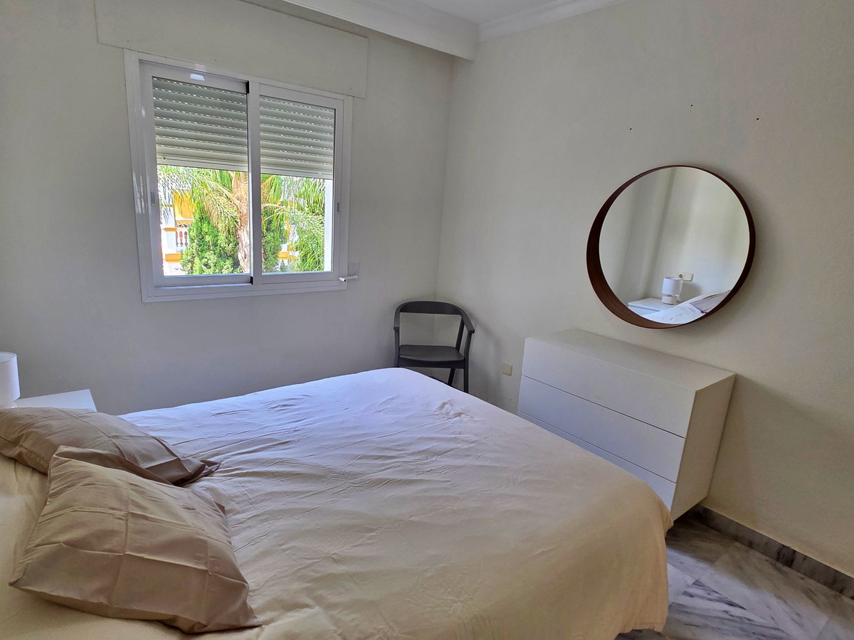 Appartement te koop in Puerto Banús | 2 slaapkamers H5462899