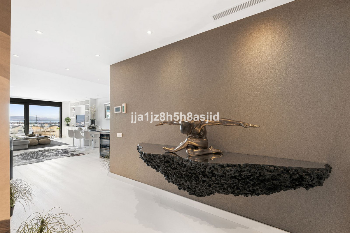 Huis te koop in Puerto Banús | 2 slaapkamers H5464111