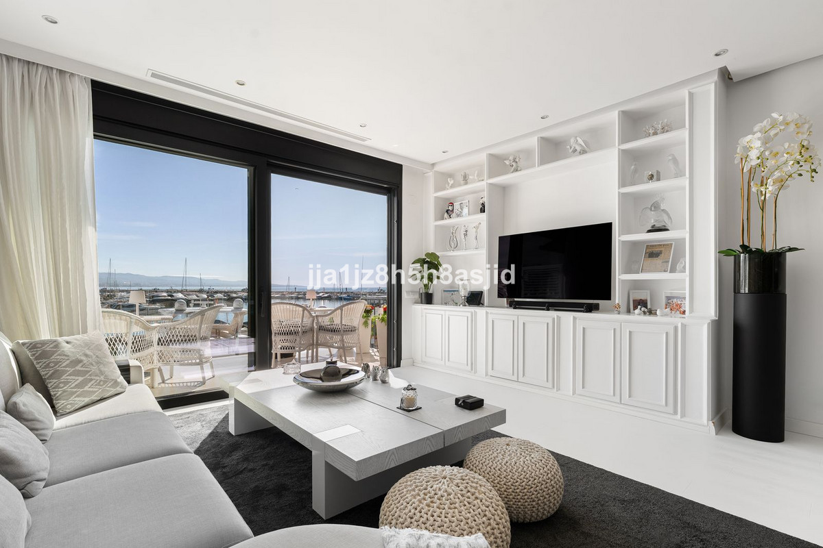 Huis te koop in Puerto Banús | 2 slaapkamers H5464111