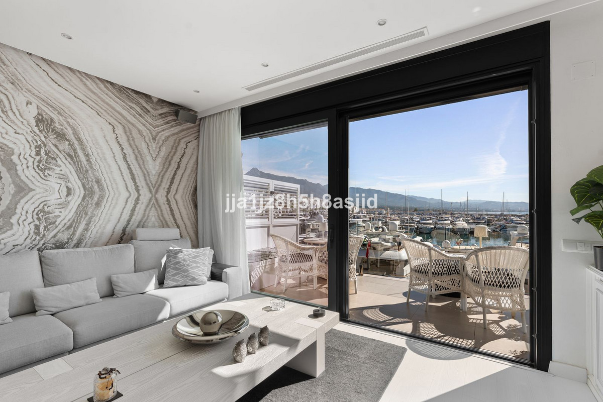 Huis te koop in Puerto Banús | 2 slaapkamers H5464111