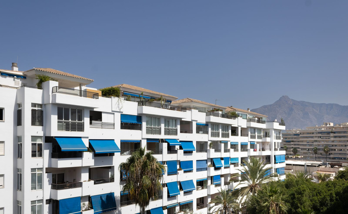 Appartement te koop in Puerto Banús | 2 slaapkamers H5467288