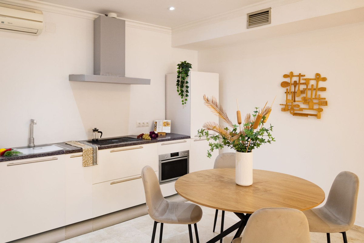 Appartement te koop in Puerto Banús | 2 slaapkamers H5467288