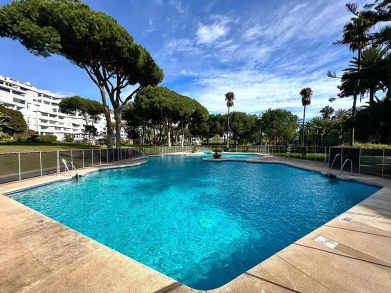 Appartement te koop in Puerto Banús | 2 slaapkamers H5475892