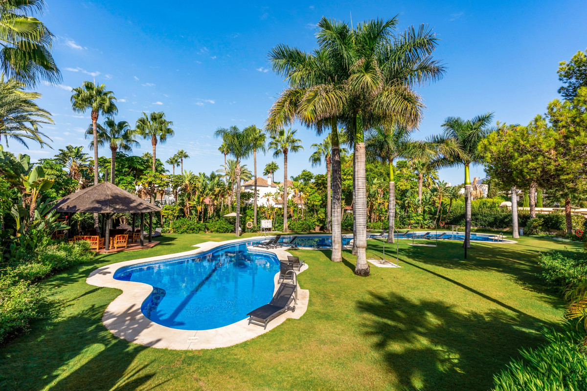 Appartement te koop in Puerto Banús | 2 slaapkamers H5475976