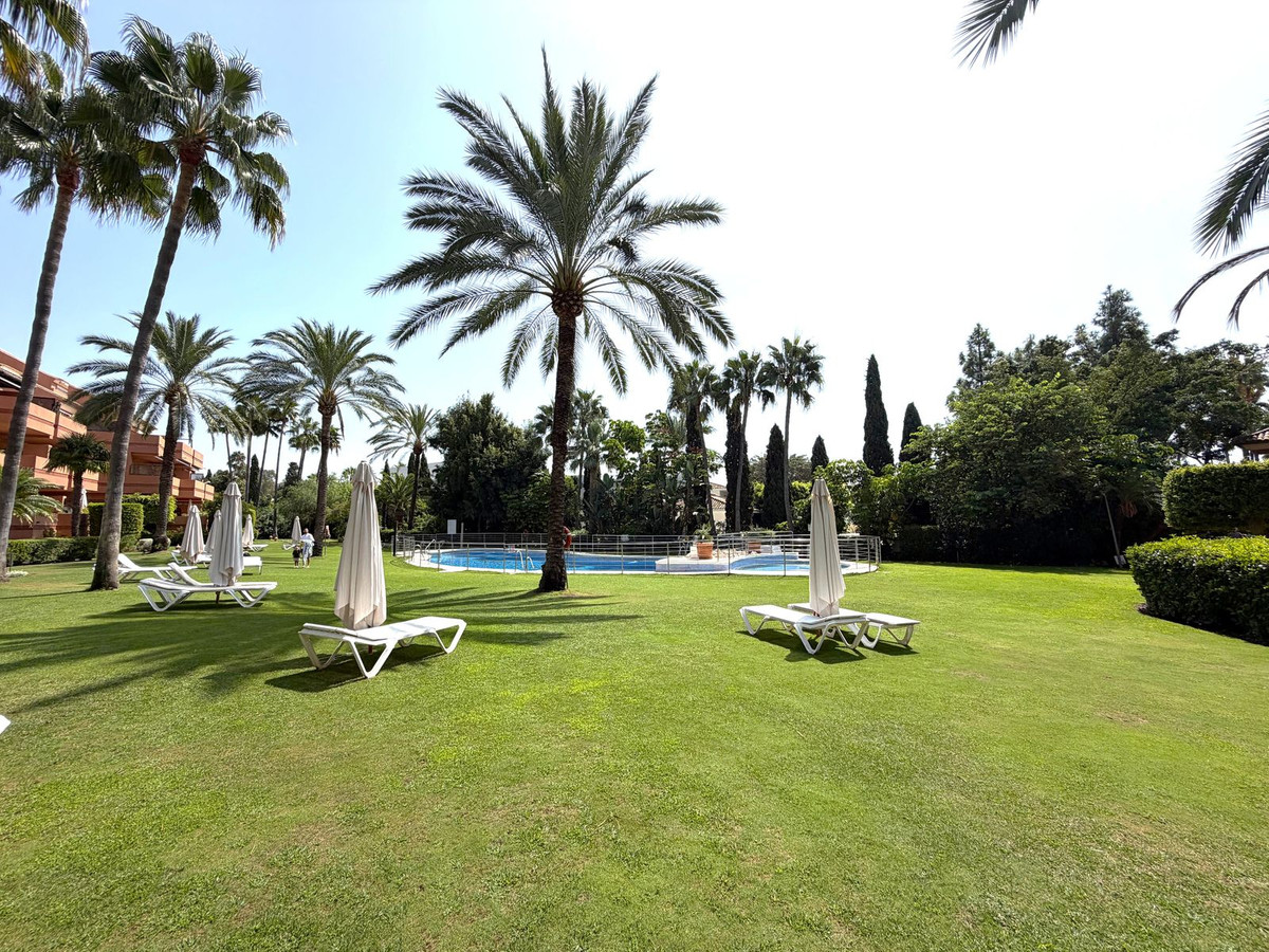 Appartement te koop in Puerto Banús | 2 slaapkamers H5477956