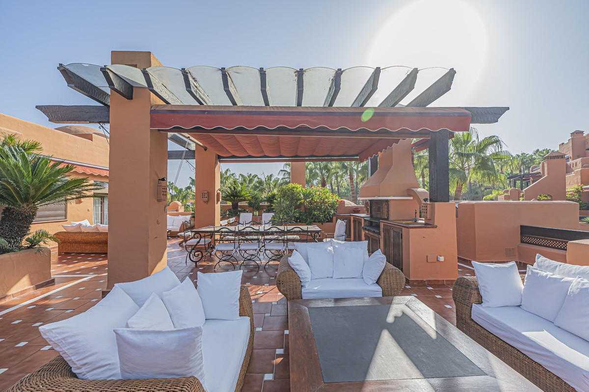 Penthouse te koop in Puerto Banús | 3 slaapkamers H5480587