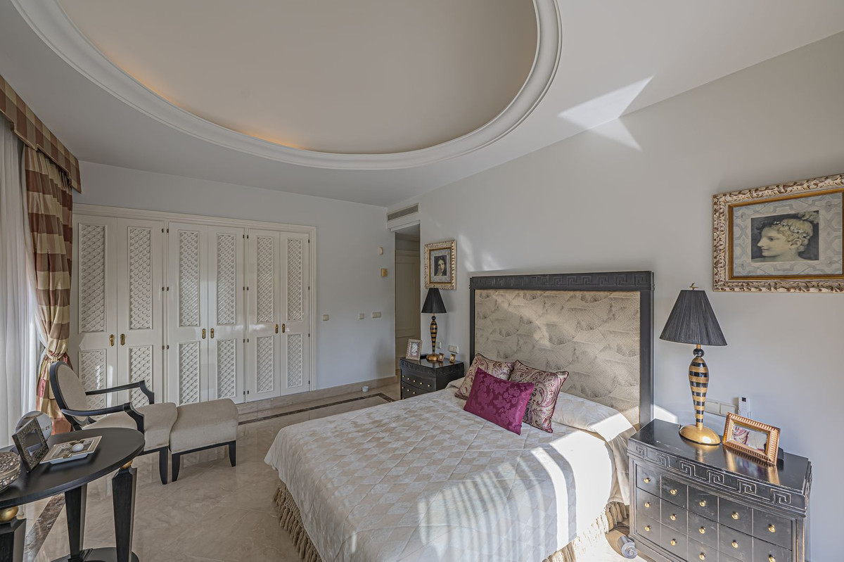 Penthouse te koop in Puerto Banús | 3 slaapkamers H5480587