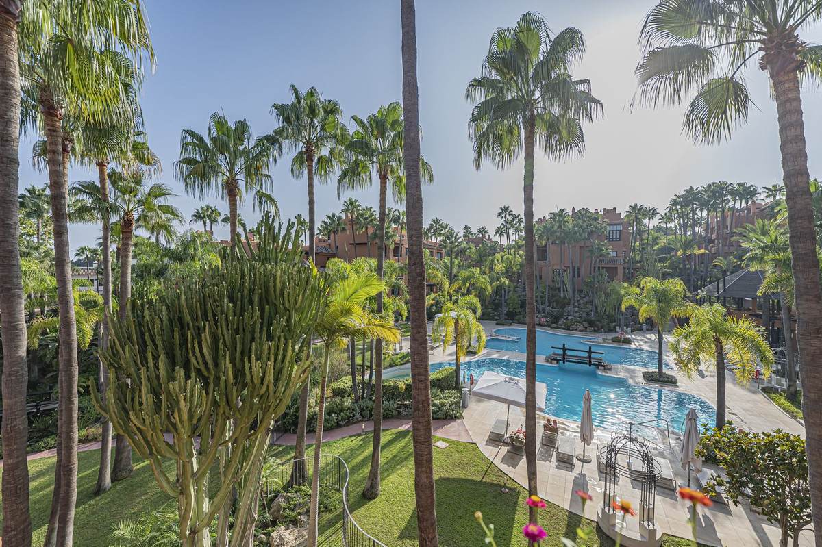 Penthouse te koop in Puerto Banús | 3 slaapkamers H5480587
