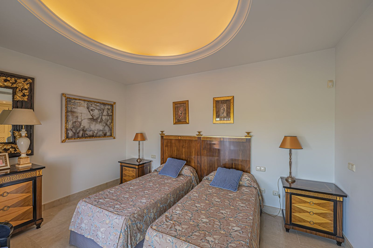 Penthouse te koop in Puerto Banús | 3 slaapkamers H5480587