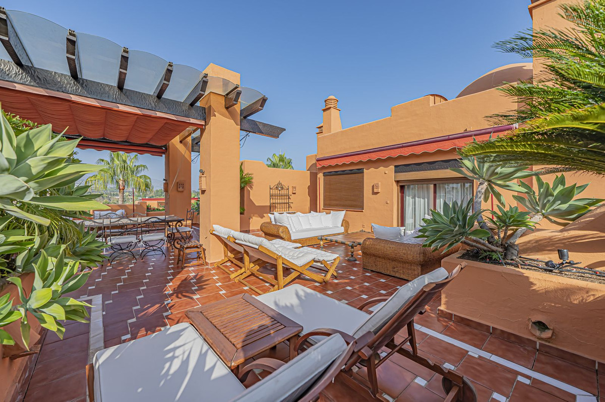 Penthouse te koop in Puerto Banús | 3 slaapkamers H5480587