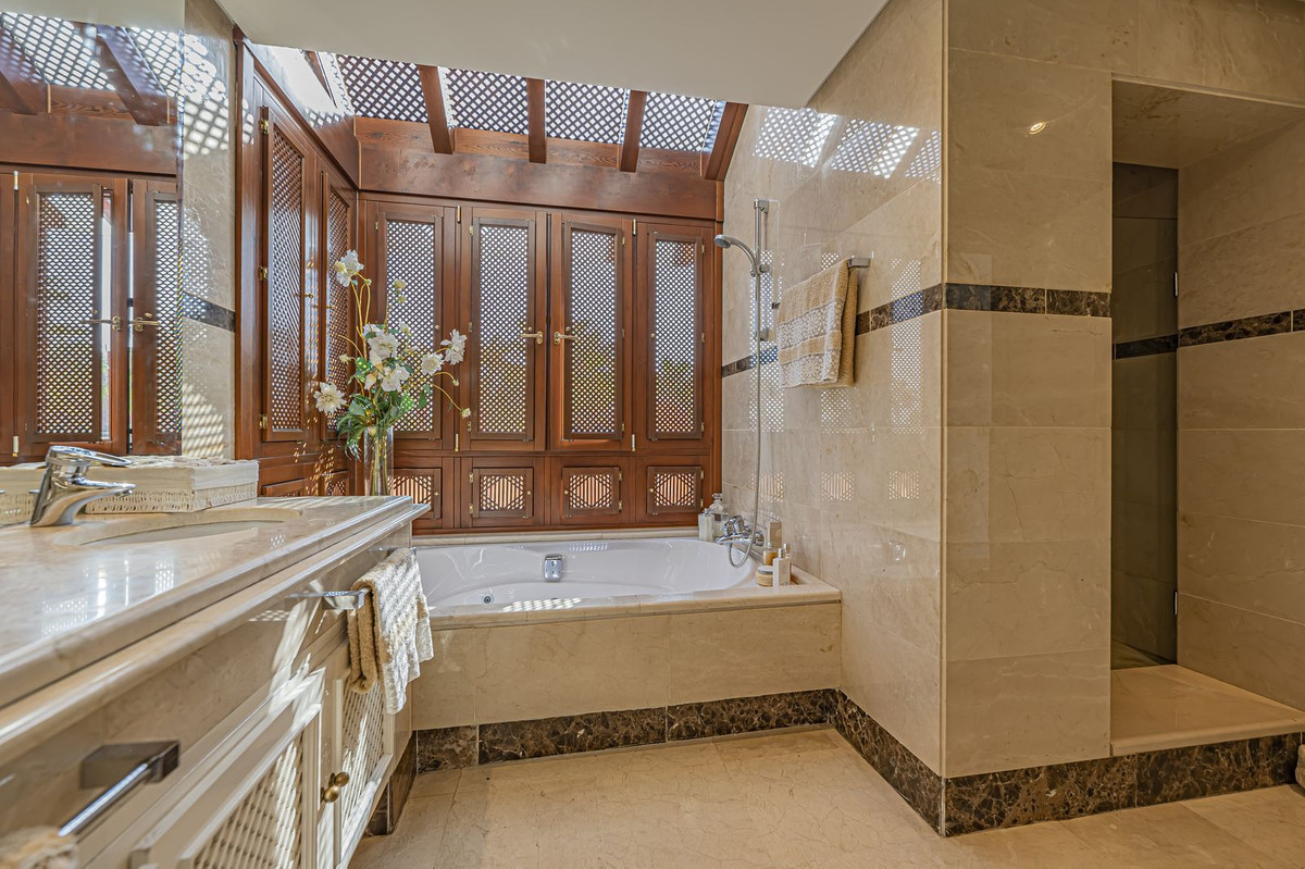 Penthouse te koop in Puerto Banús | 3 slaapkamers H5480587