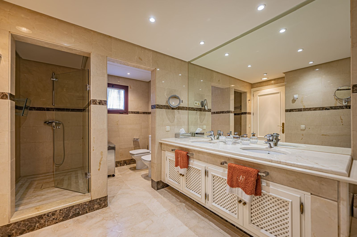 Penthouse te koop in Puerto Banús | 3 slaapkamers H5480587