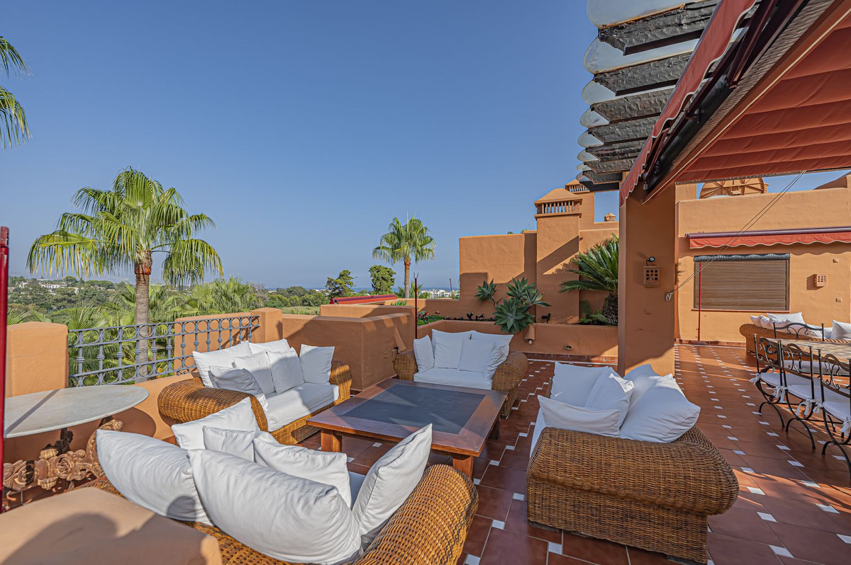 Penthouse te koop in Puerto Banús | 3 slaapkamers H5480587