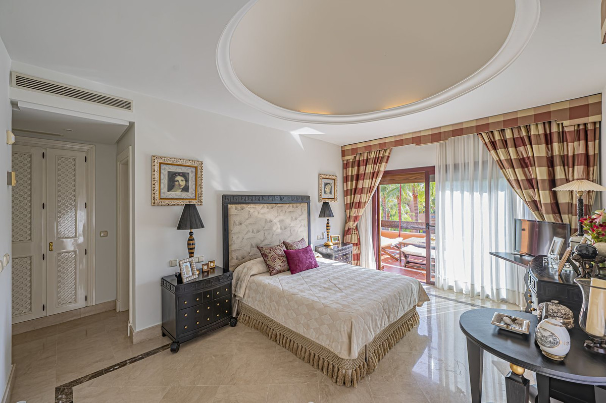 Penthouse te koop in Puerto Banús | 3 slaapkamers H5480587