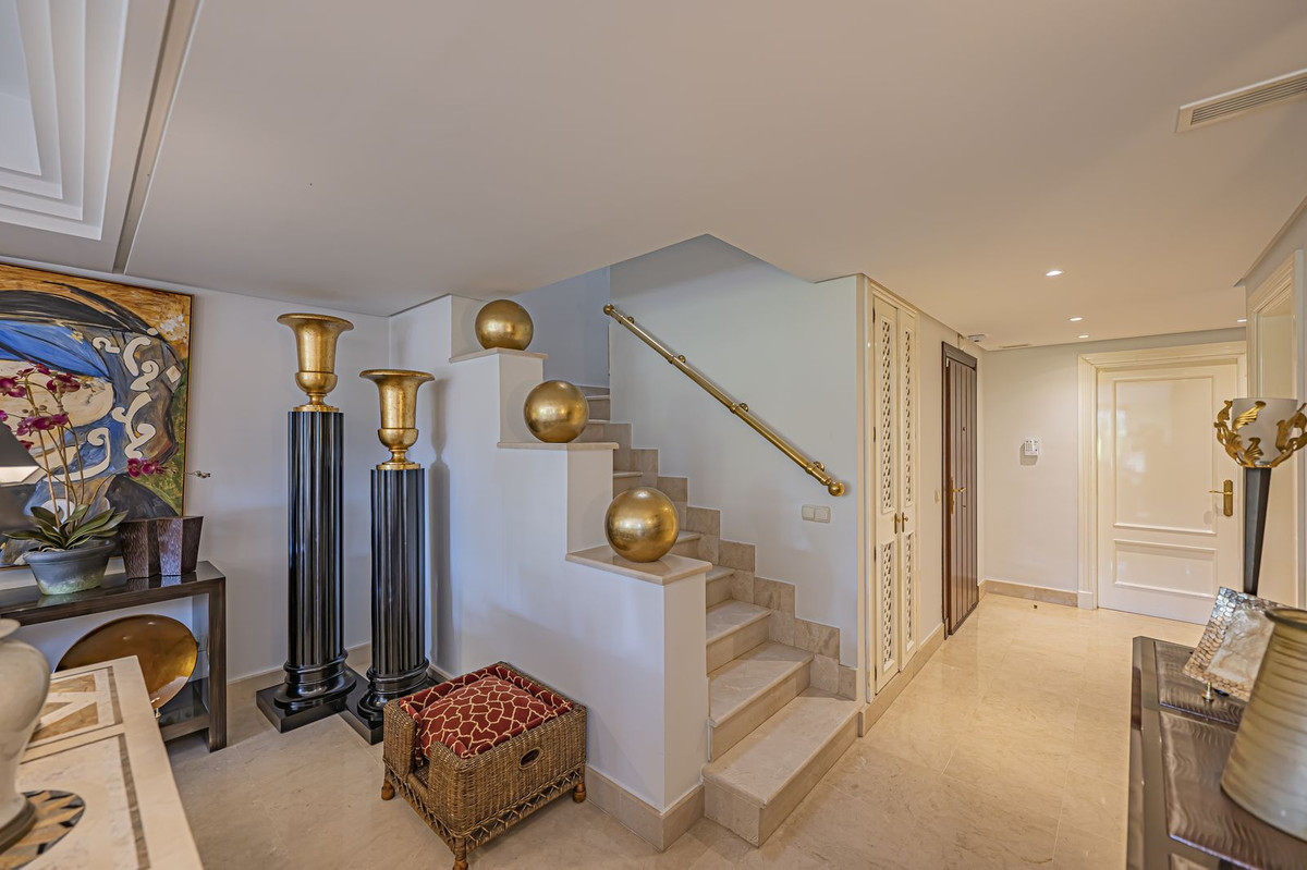 Penthouse te koop in Puerto Banús | 3 slaapkamers H5480587