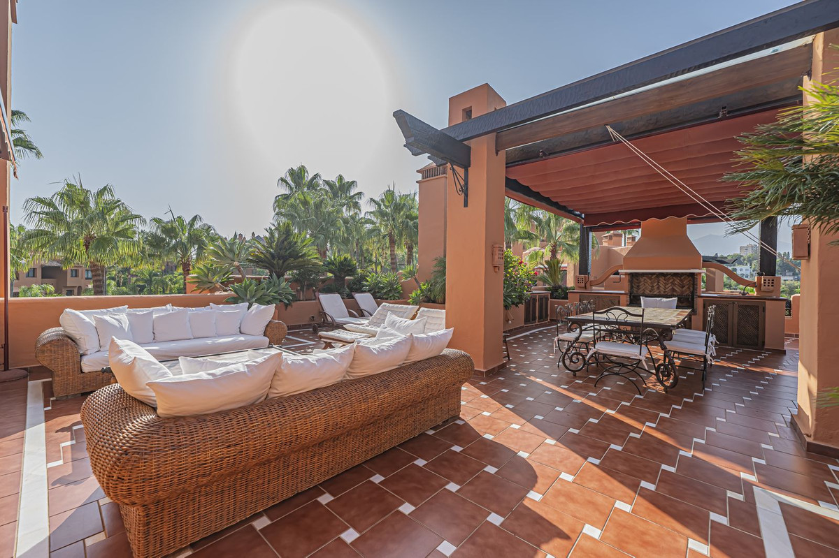 Penthouse te koop in Puerto Banús | 3 slaapkamers H5480587