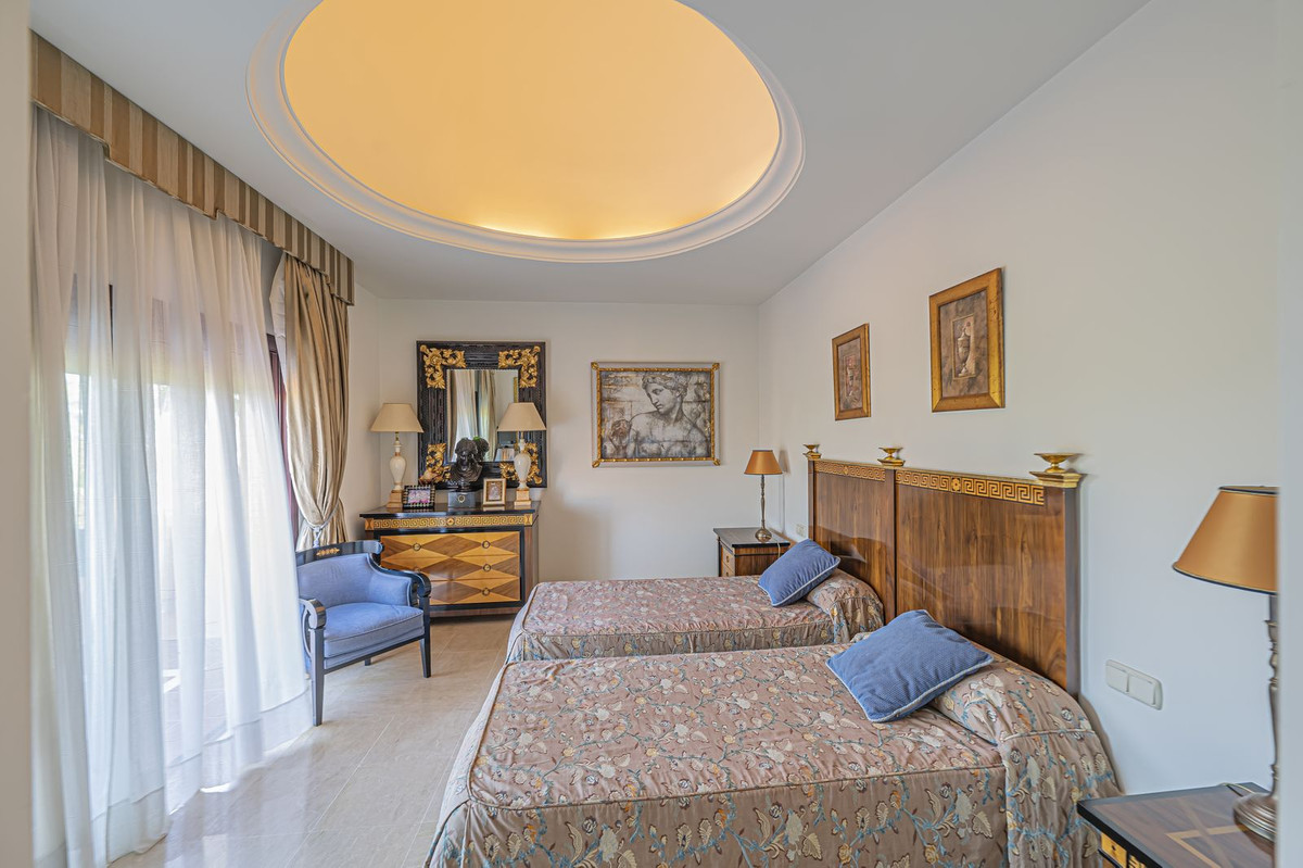 Penthouse te koop in Puerto Banús | 3 slaapkamers H5480587
