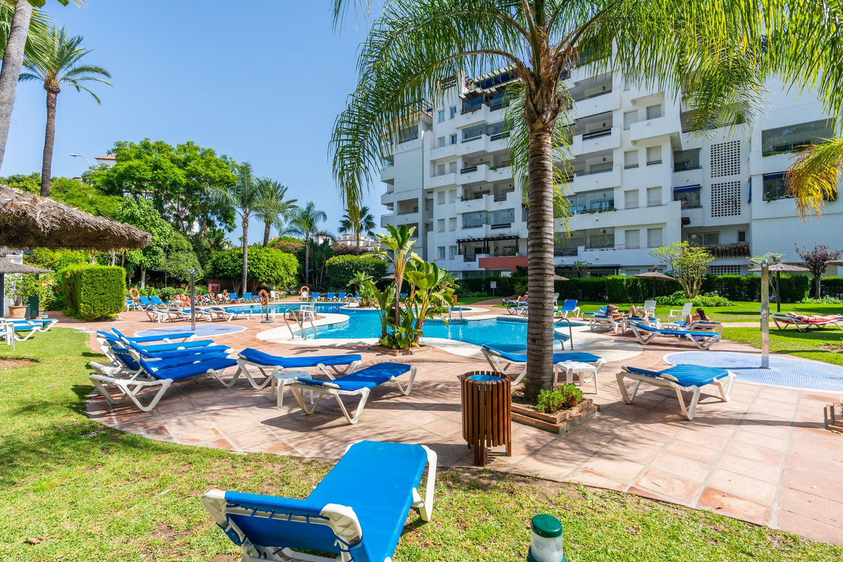 Appartement te koop in Puerto Banús | 2 slaapkamers H5486002