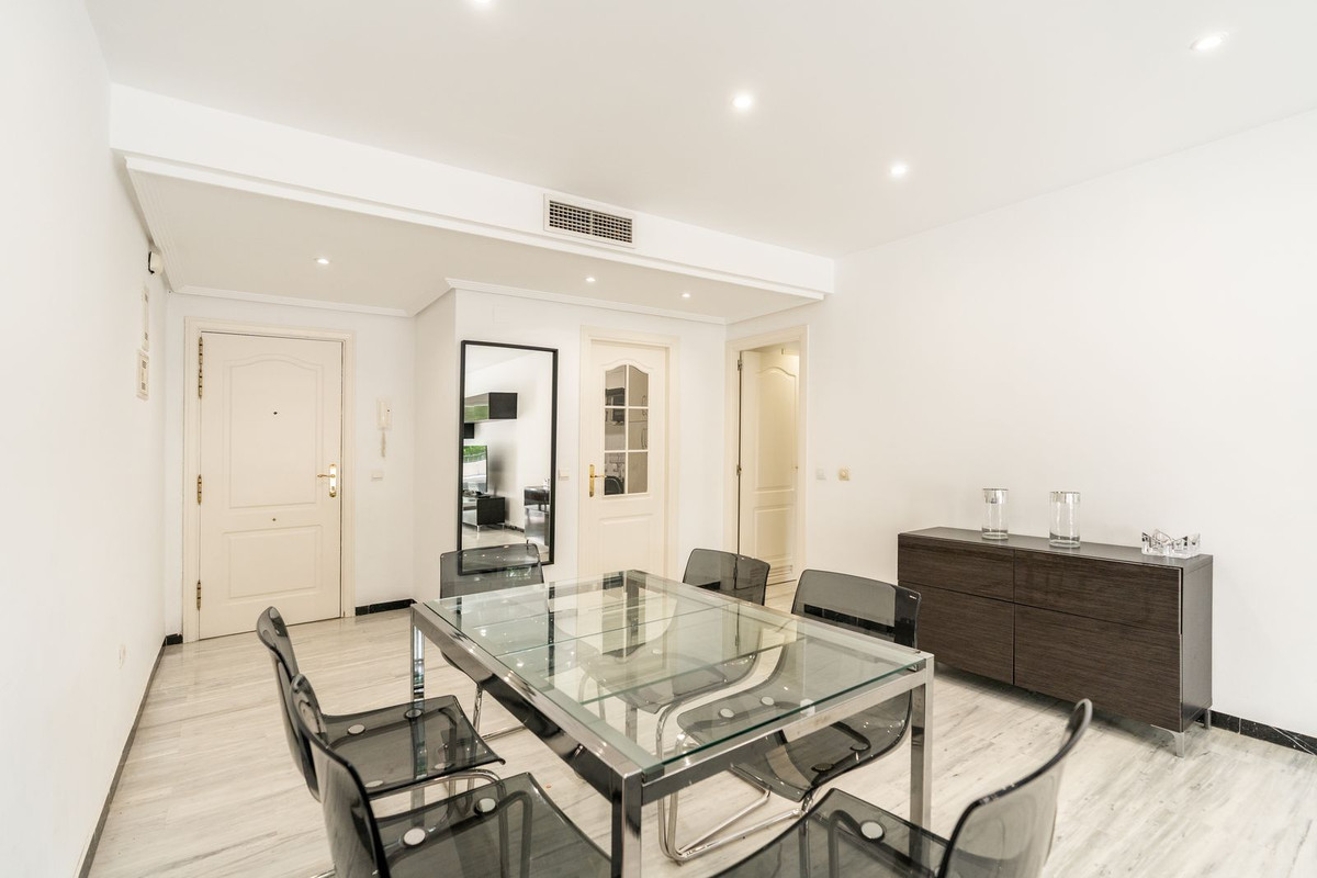 Appartement te koop in Puerto Banús | 2 slaapkamers H5486002