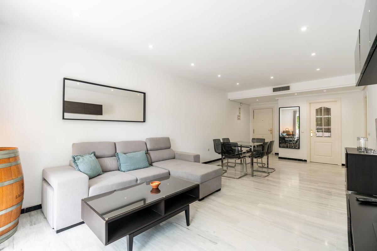 Appartement te koop in Puerto Banús | 2 slaapkamers H5486002