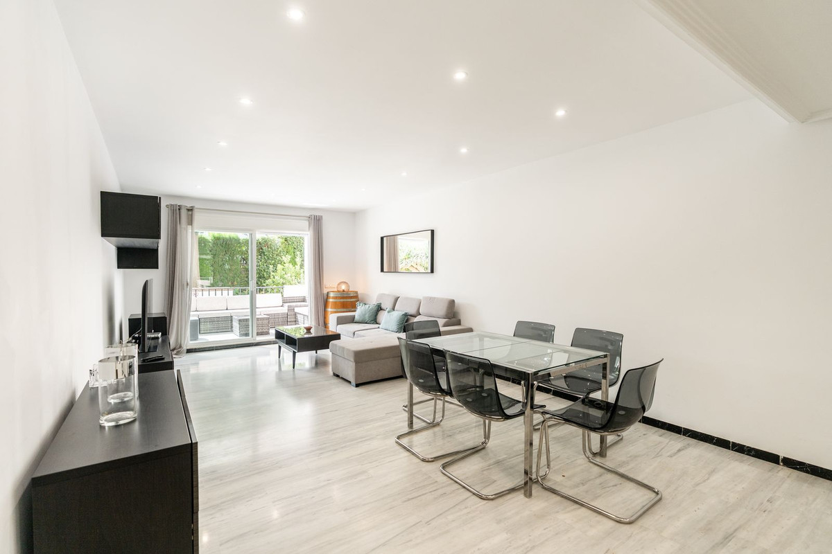 Appartement te koop in Puerto Banús | 2 slaapkamers H5486002