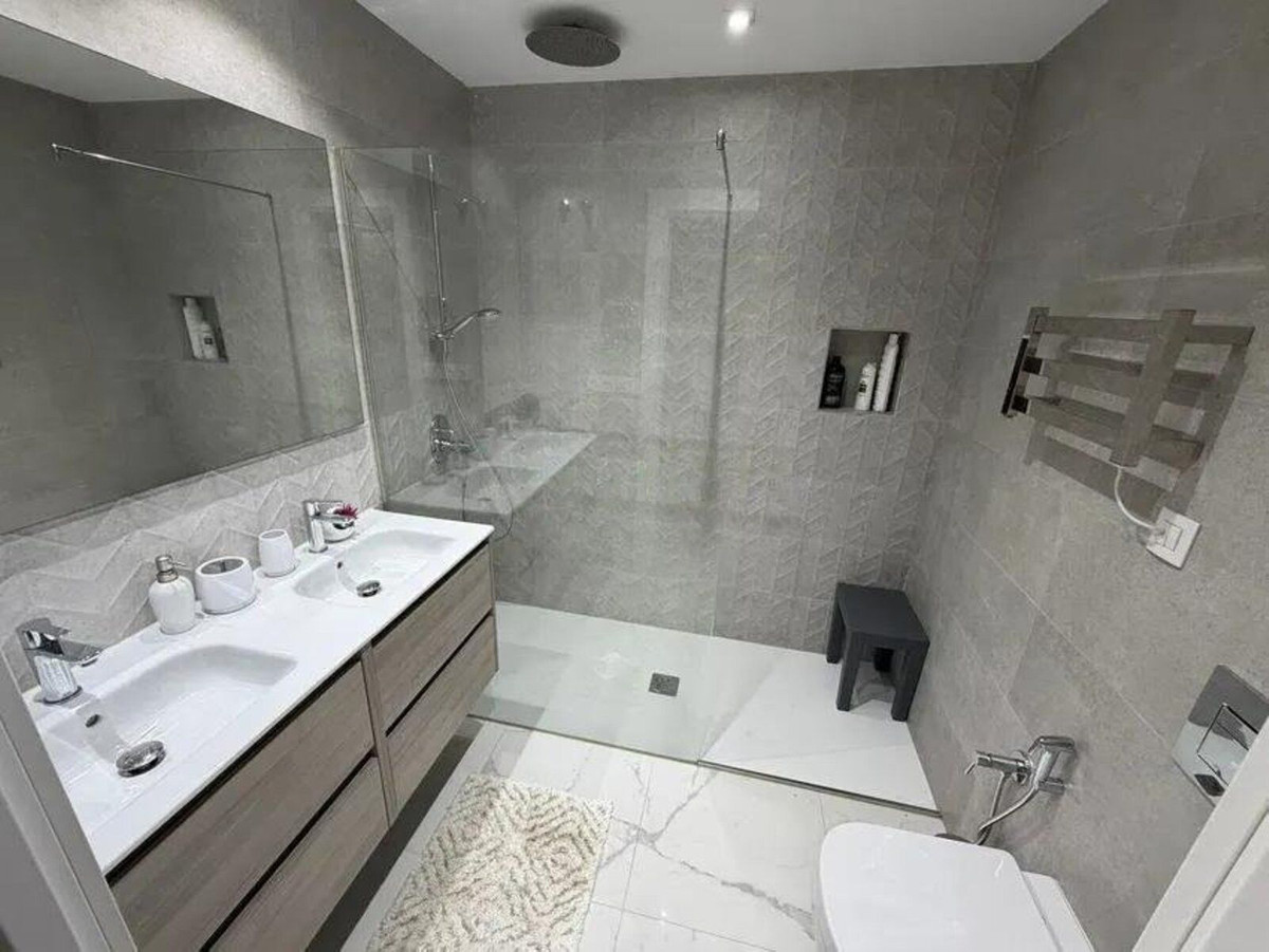 Appartement te koop in Puerto Banús | 3 slaapkamers H5486383