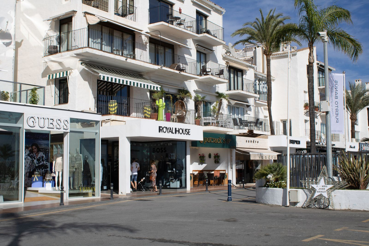 Appartement te koop in Puerto Banús | 2 slaapkamers H5496550