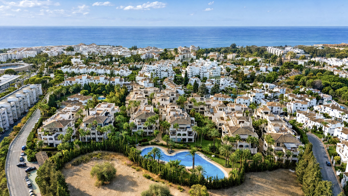 Appartement te koop in Puerto Banús | 2 slaapkamers H5503228
