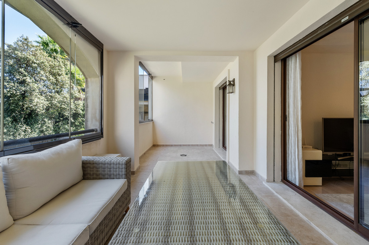 Appartement te koop in Puerto Banús | 2 slaapkamers H5503228