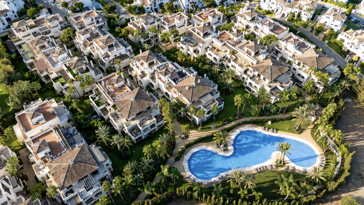 Appartement te koop in Puerto Banús | 2 slaapkamers H5503228