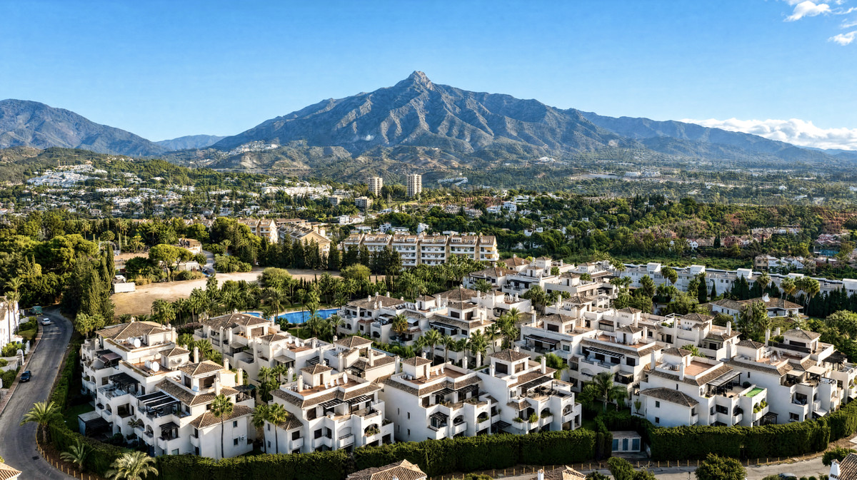 Appartement te koop in Puerto Banús | 2 slaapkamers H5503228