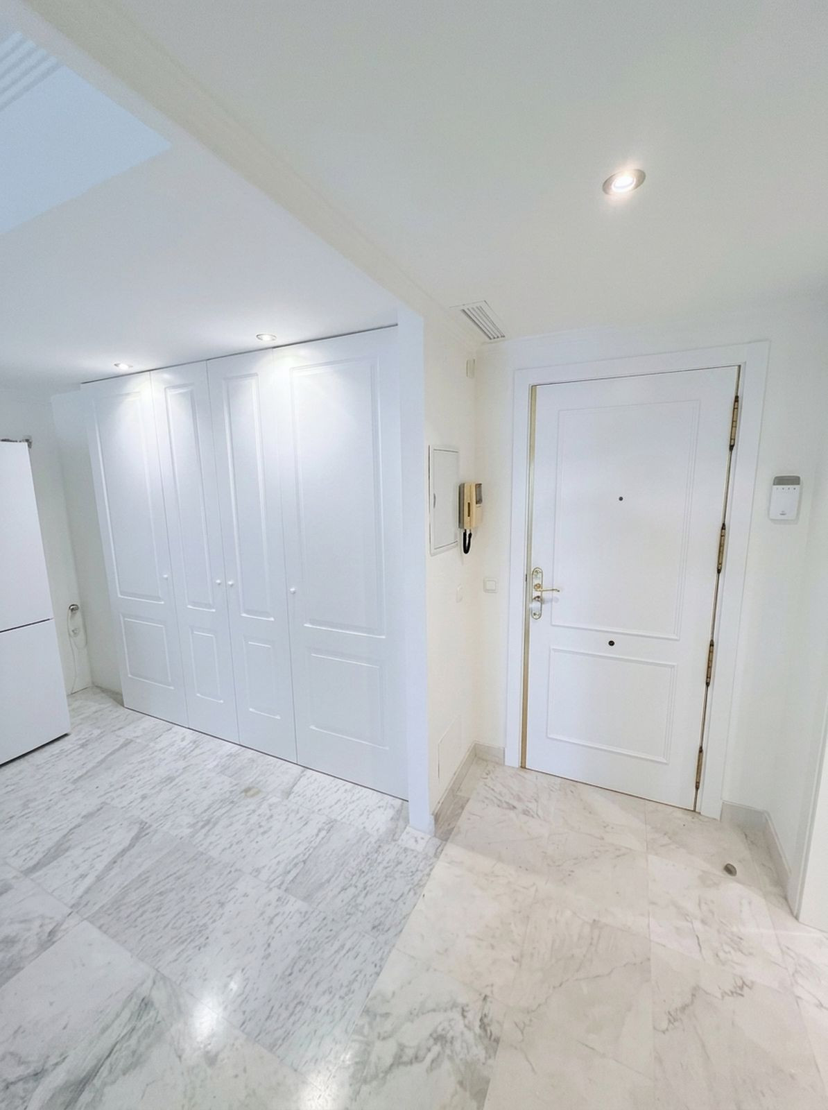 Appartement te koop in Puerto Banús | 1 slaapkamers H5507305