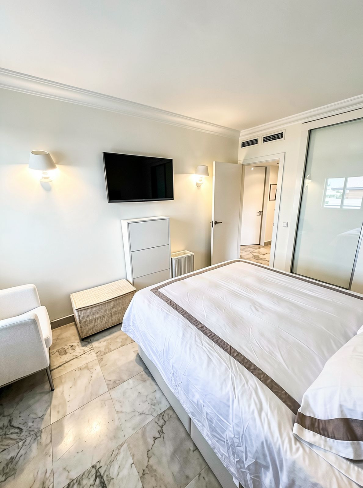 Appartement te koop in Puerto Banús | 1 slaapkamers H5507305