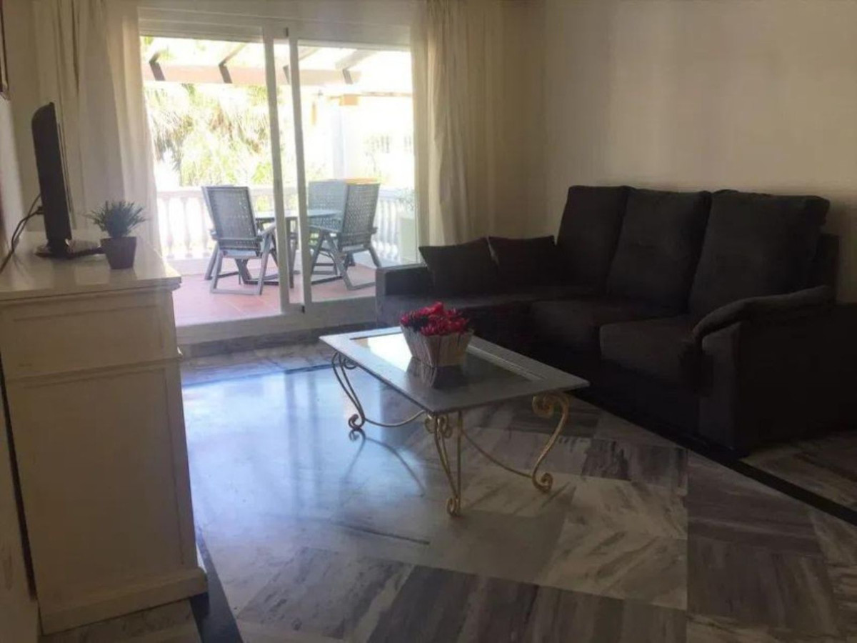 Appartement te koop in Puerto Banús | 2 slaapkamers H5512891