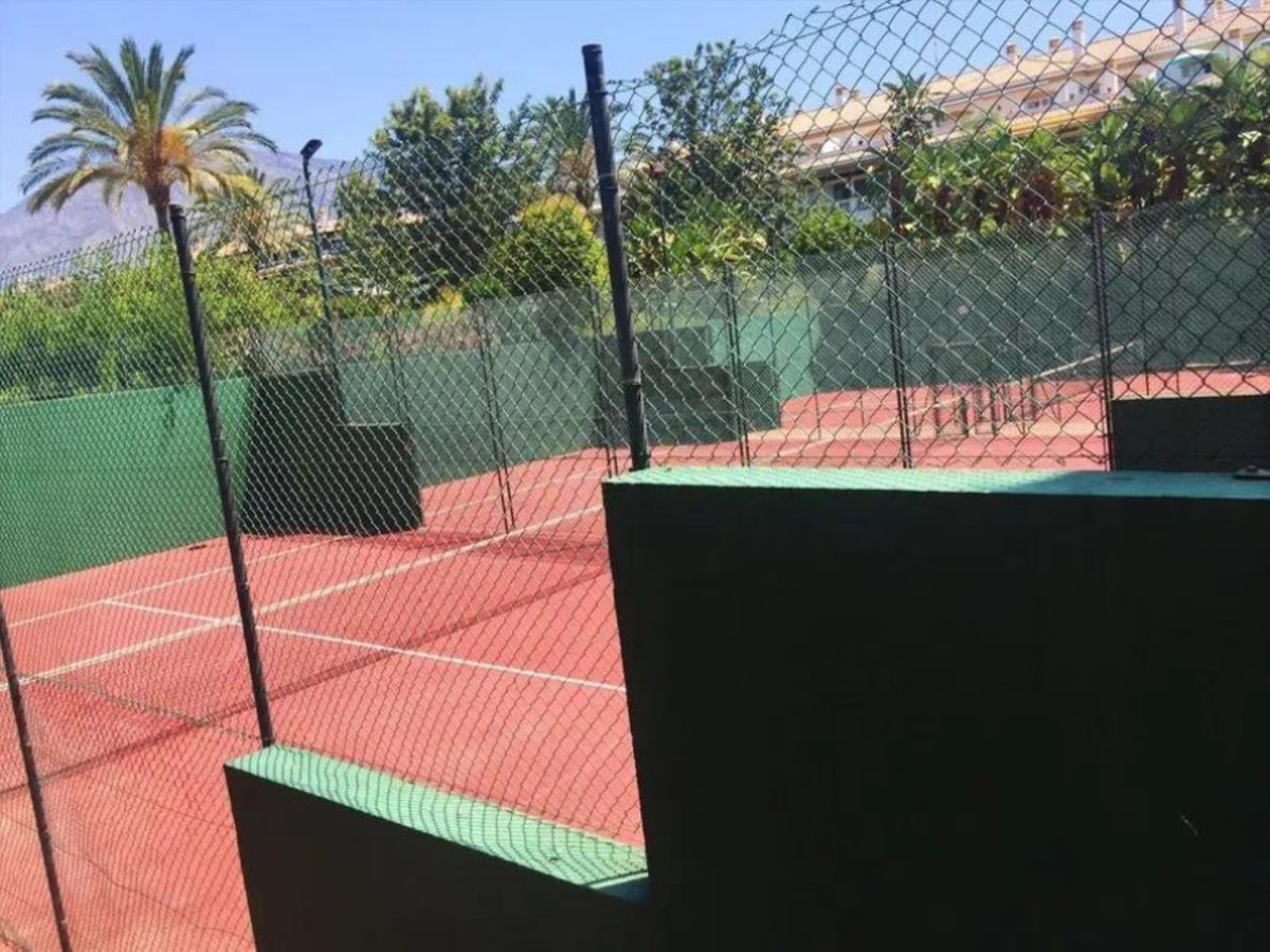 Appartement te koop in Puerto Banús | 2 slaapkamers H5512891