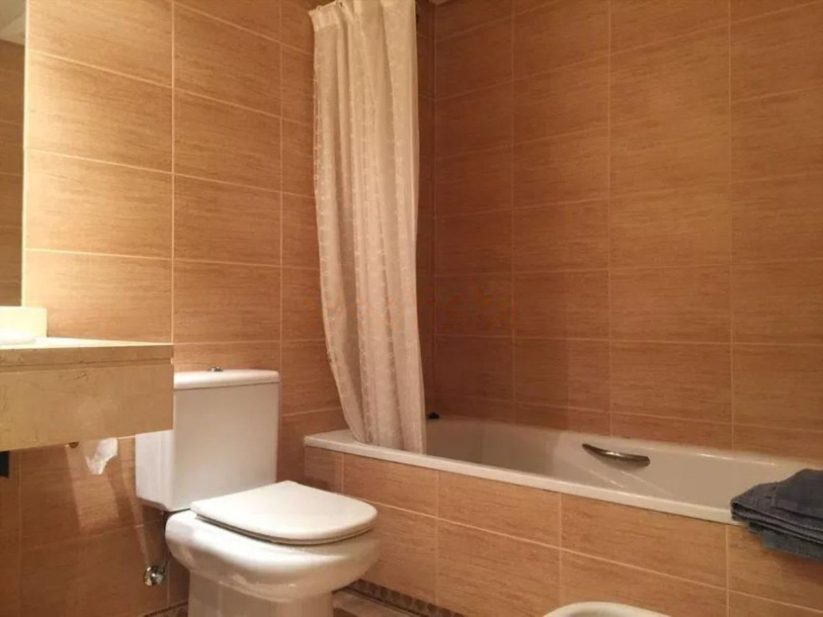 Appartement te koop in Puerto Banús | 2 slaapkamers H5512891