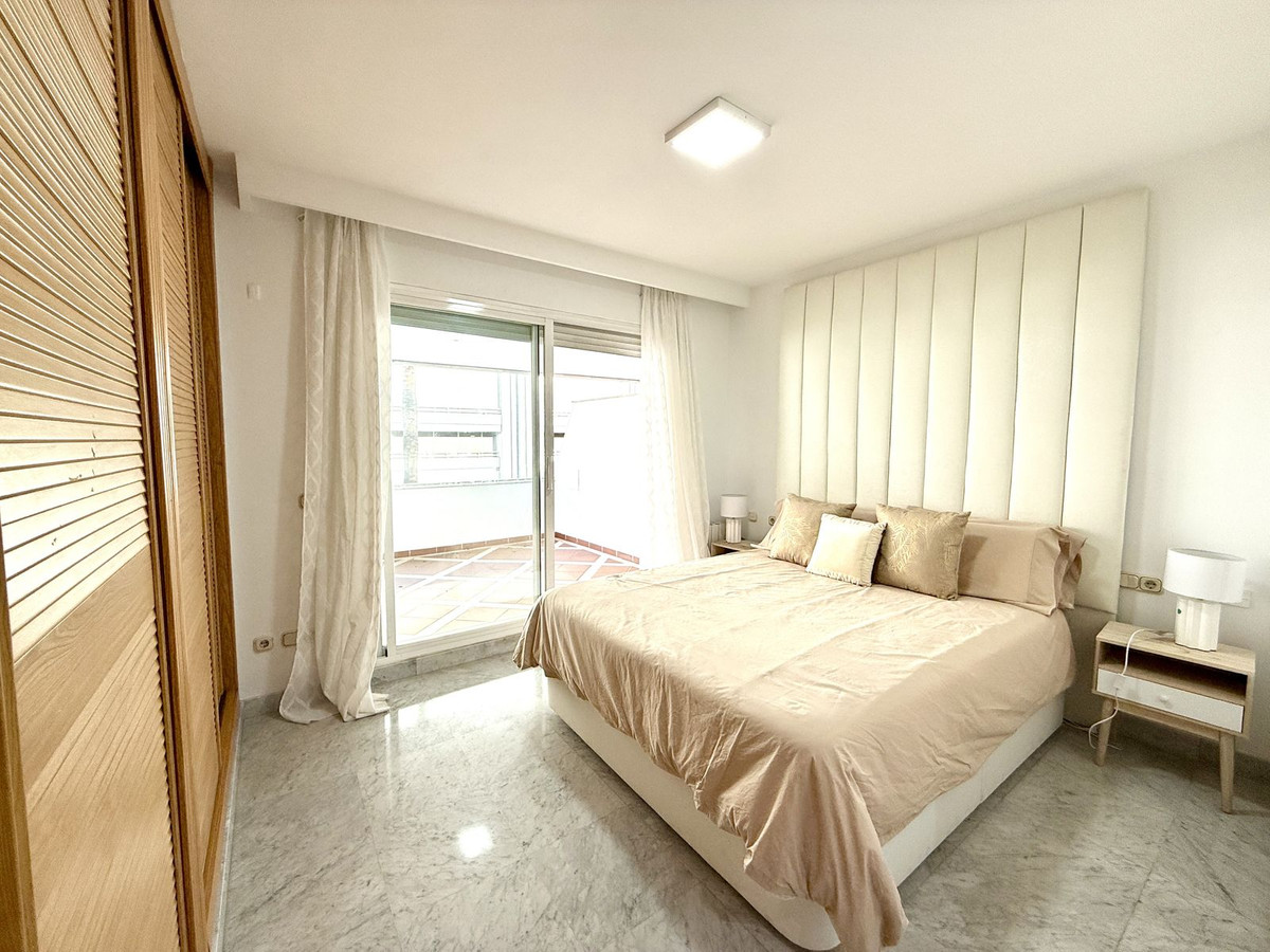 Appartement te koop in Puerto Banús | 3 slaapkamers H5516209