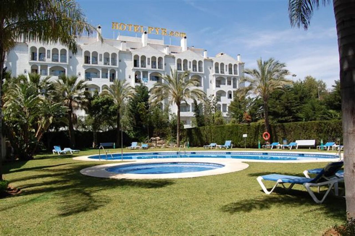 Appartement te koop in Puerto Banús | 3 slaapkamers H5516209