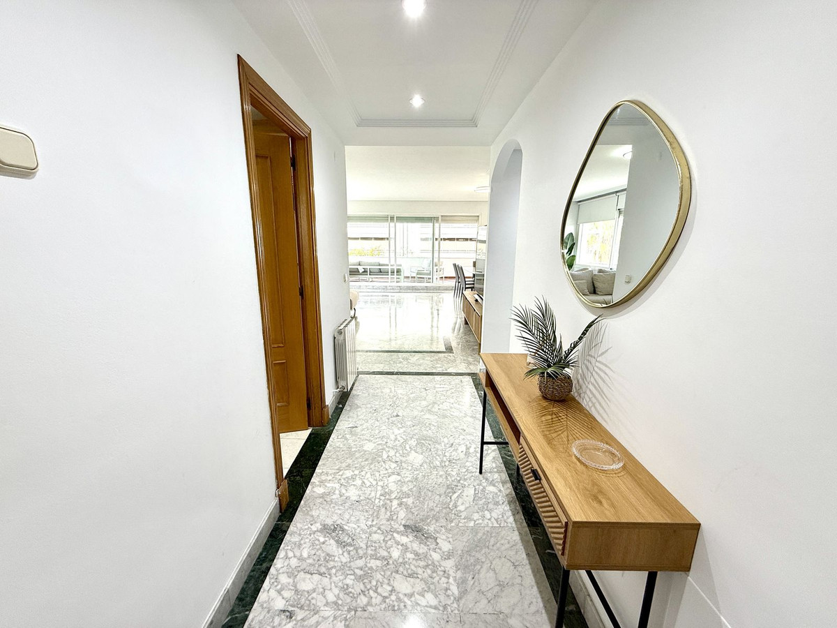 Appartement te koop in Puerto Banús | 3 slaapkamers H5516209