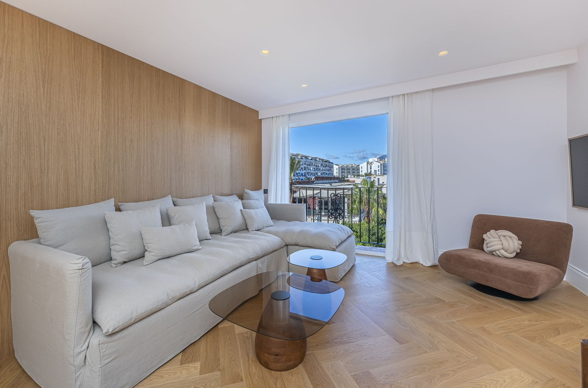 Appartement te koop in Puerto Banús | 2 slaapkamers H5516800