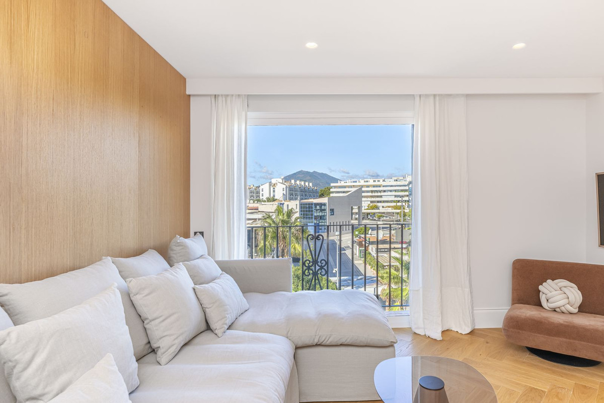 Appartement te koop in Puerto Banús | 2 slaapkamers H5516800